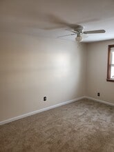 1007 Foxwood Ln in Essex, MD - Building Photo - Building Photo