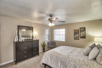 Promontory Point Apartments in Austin, TX - Building Photo - Building Photo