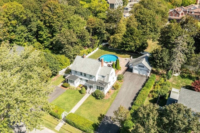 property at 107 Mt Vernon St