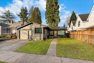 2311 N Humboldt St in Portland, OR - Building Photo