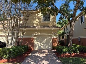 3817 Tree Top Dr, Unit townhouse in Weston, FL - Building Photo