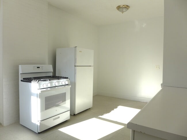 175 Harvard St in Brookline, MA - Building Photo - Building Photo