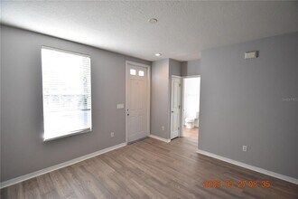 11509 Fountainhead Dr in Tampa, FL - Building Photo - Building Photo