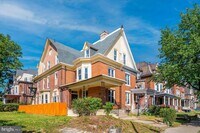 5349 Wayne Ave photo'