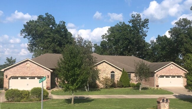 property at 2696 County Road 439