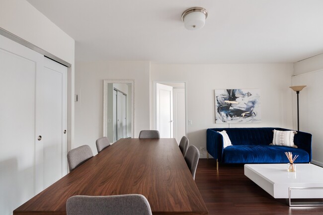 401 E 34th St in New York, NY - Building Photo - Building Photo