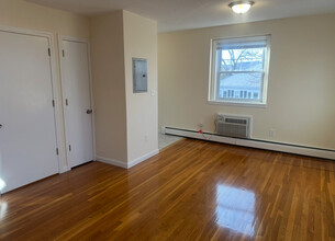 2000 Commonwealth Ave, Unit 2018-45 in Boston, MA - Building Photo - Building Photo