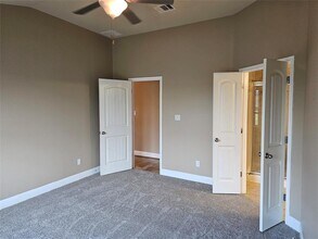 413 Drystone Trail in Liberty Hill, TX - Building Photo - Building Photo