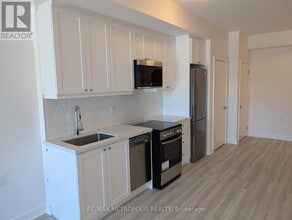 55-255 Clarington Blvd in Bowmanville, ON - Building Photo - Building Photo