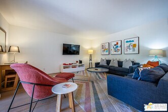 2094 Normandy Ct in Palm Springs, CA - Building Photo - Building Photo