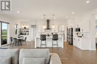 1575 Rangeland Ave in Ottawa, ON - Building Photo - Building Photo