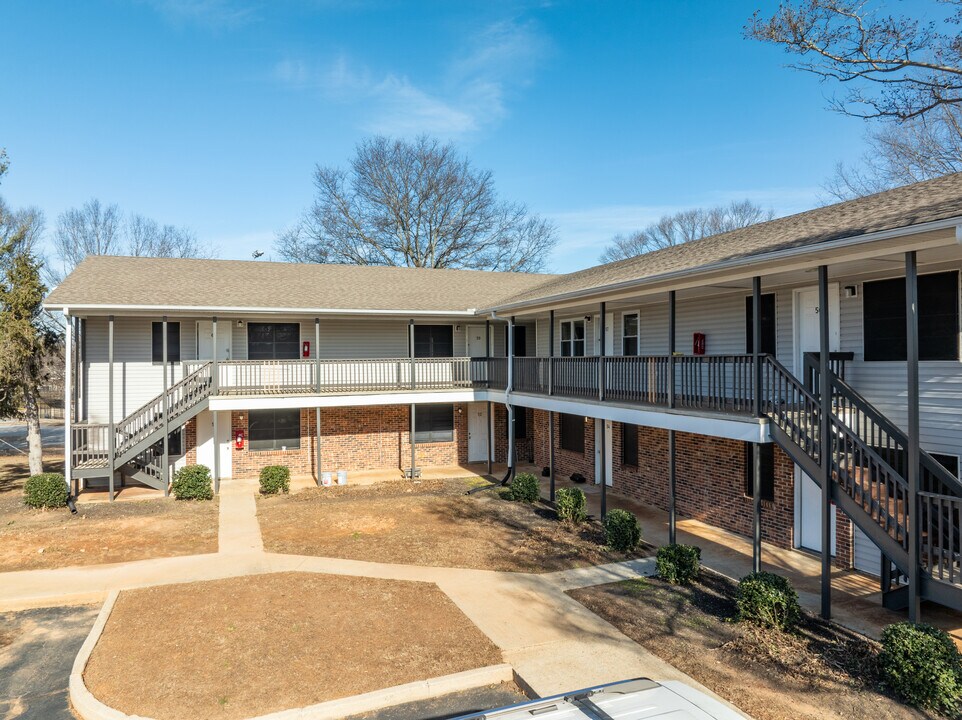 Park View Apartments in Mauldin, SC - Building Photo
