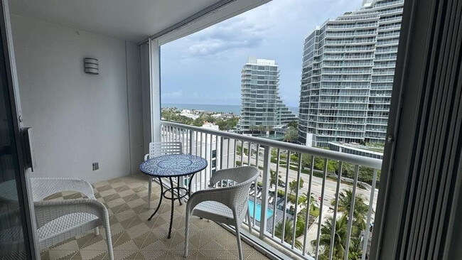 2200 NE 33rd Ave in Fort Lauderdale, FL - Building Photo - Building Photo