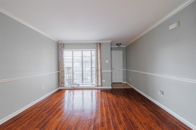 property at 2621 Marilee Ln