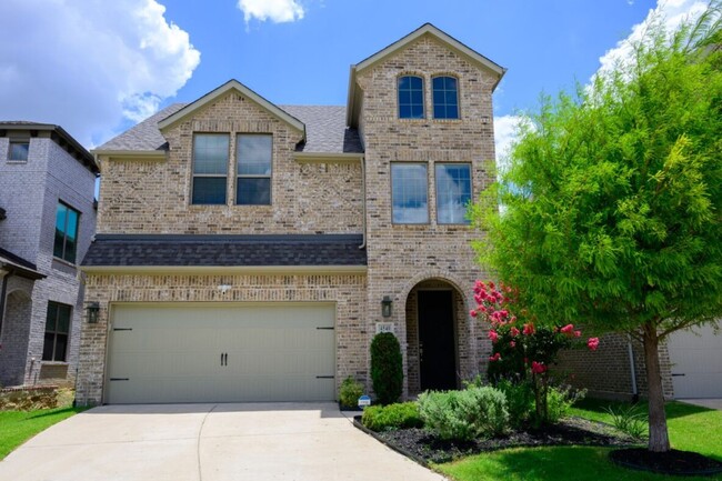 property at 4540 Refugio Dr
