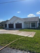 197 Thomas Ln in Mount Airy, NC - Building Photo - Building Photo