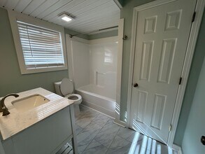 229 N Church Ave in Brownsville, TN - Foto de edificio - Building Photo