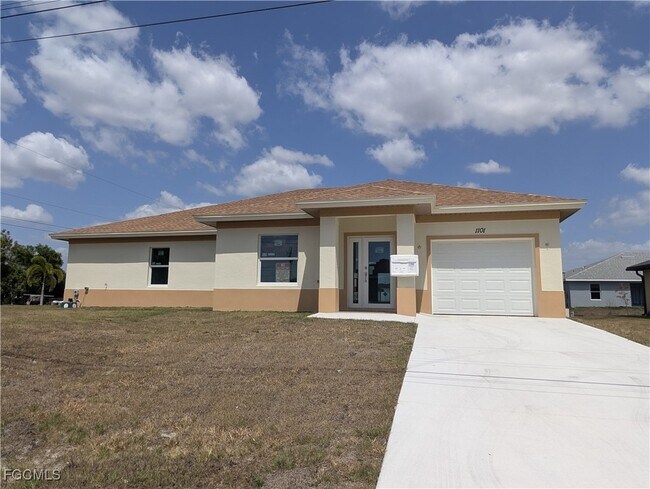 1103 Harold Ave S in Lehigh Acres, FL - Building Photo - Building Photo