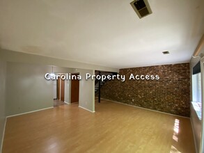 220 Elizabeth St in Chapel Hill, NC - Building Photo - Building Photo