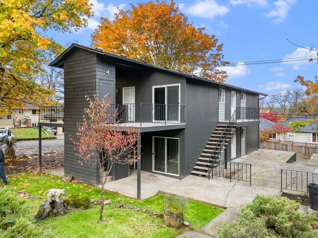 5331-5335 W A St in West Linn, OR - Building Photo - Building Photo