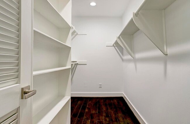 2328 Wroxton Rd in Houston, TX - Building Photo - Building Photo