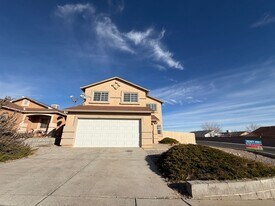 6101 Canis Ave NW in Albuquerque, NM - Building Photo