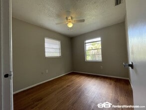 13148 118th St in Largo, FL - Foto de edificio - Building Photo