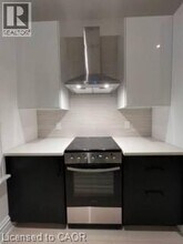 30 Cannon St W in Hamilton, ON - Building Photo - Building Photo