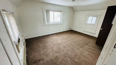 483 W Perry St in Tiffin, OH - Building Photo - Building Photo