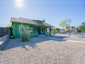 1001 E Garfield St in Phoenix, AZ - Building Photo