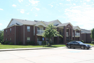 The Links at Columbia in Columbia, MO - Building Photo - Building Photo