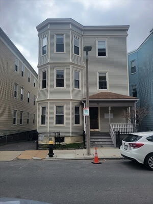 10 Bellflower St, Unit 3