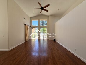 139 Biscayne Way in Folsom, CA - Building Photo - Building Photo