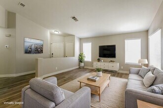921 Adobe Flat Dr in Henderson, NV - Building Photo - Building Photo