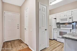 190 Veracruz Dr in Palm Valley, FL - Building Photo - Building Photo