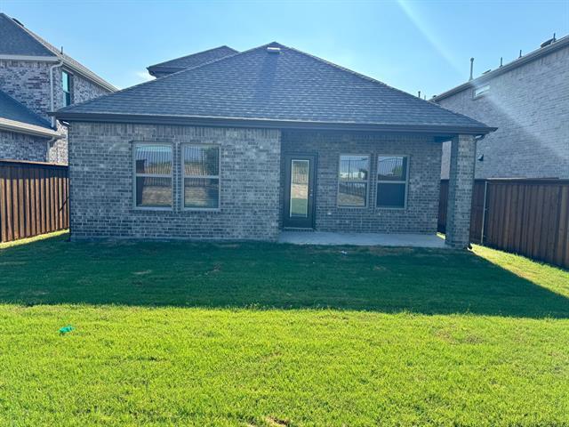 3901 Lyndhurst Ave in Little Elm, TX - Building Photo - Building Photo