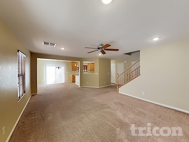 10743 Iona Island Ave in Las Vegas, NV - Building Photo - Building Photo