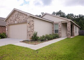 27638 Mesabe Dr, Unit 410 in Magnolia, TX - Building Photo