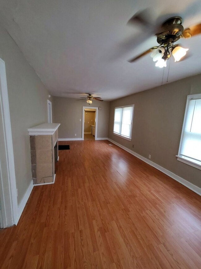 326 N Meridian Ave in Wichita, KS - Building Photo - Building Photo