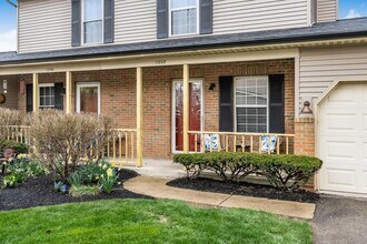 1202 Worthington Woods Blvd in Columbus, OH - Building Photo - Building Photo