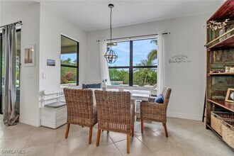 3295 Tahoe Ct in Naples, FL - Building Photo - Building Photo