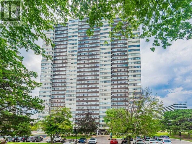 100 Antibes Dr in Toronto, ON - Building Photo - Building Photo