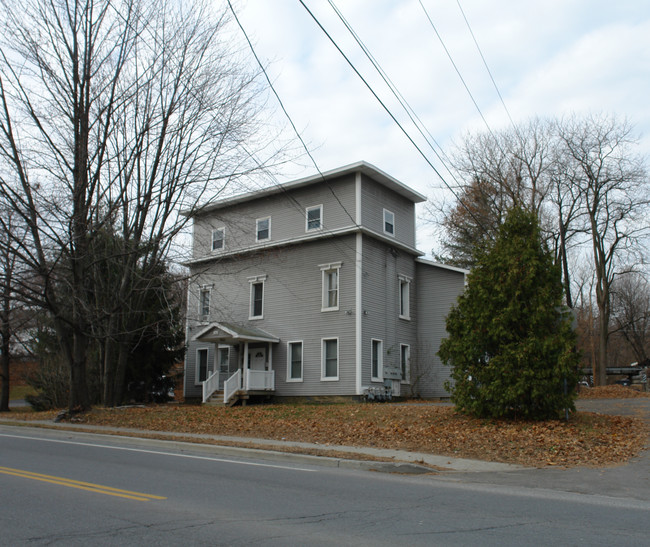 104 Saratoga Ave