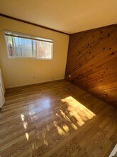 8225-8227 Dowling St in Oakland, CA - Building Photo - Building Photo