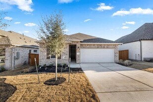 204 Grn Knl Ln, Unit 111 in Georgetown, TX - Building Photo