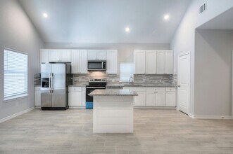 9751 Black Gum in Willis, TX - Building Photo - Building Photo