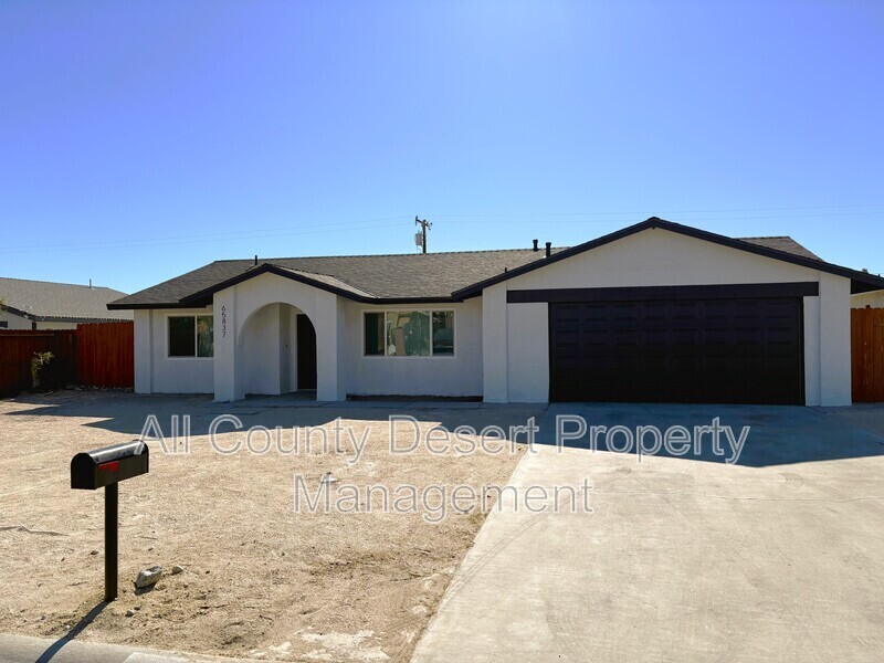 65837 Cahuilla Ave in Desert Hot Springs, CA - Building Photo