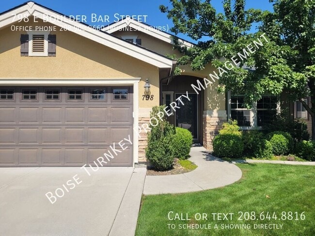 property at 798 E Boulder Bar St