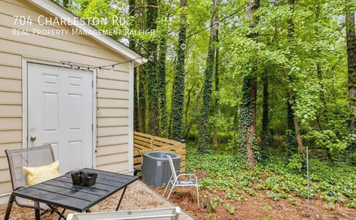 704 Charleston Rd in Raleigh, NC - Building Photo - Building Photo