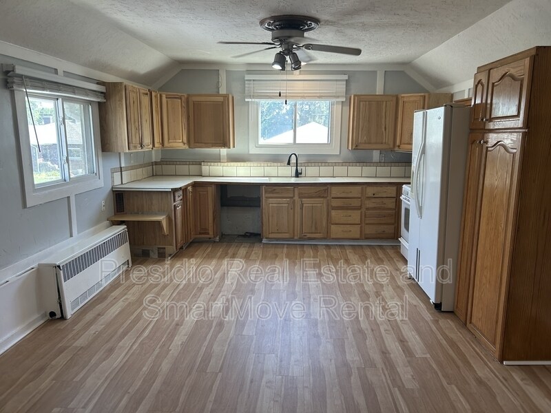259 E 4800 S in Murray, UT - Building Photo